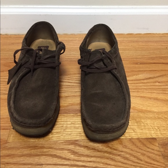 clarks dark brown wallabees